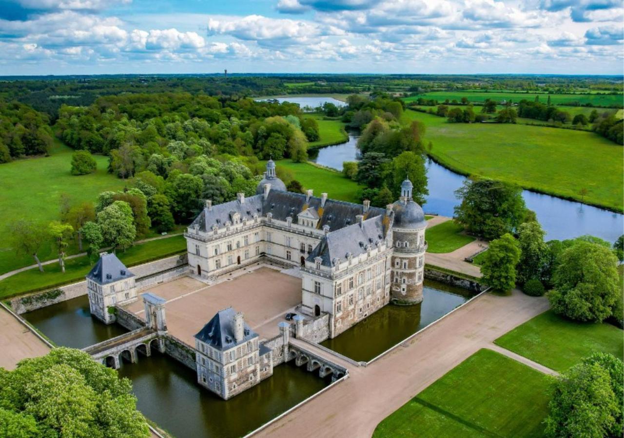 Les Logis Du Forgeron, Gites De Groupe Entre Loire & Vignes Saint-Jean-des-Mauvrets エクステリア 写真